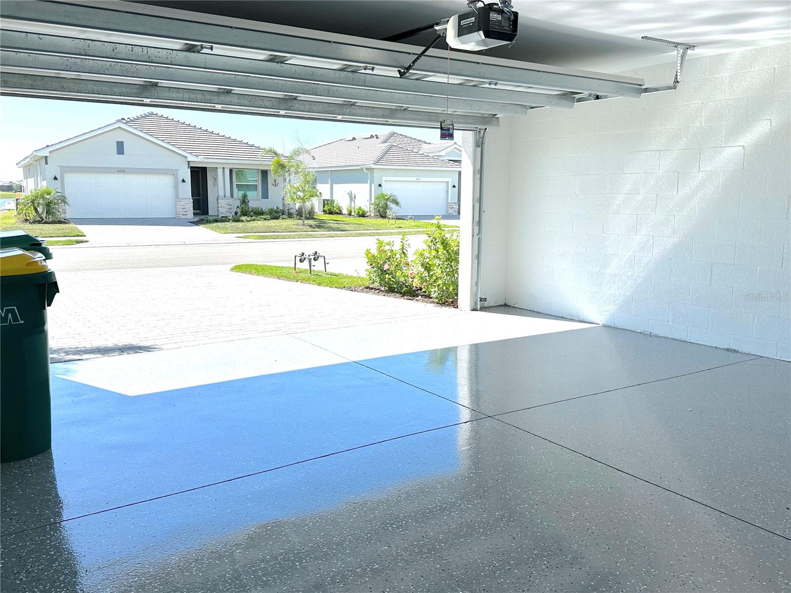 Image 20 of 40 For 8225 Shore Lake Drive