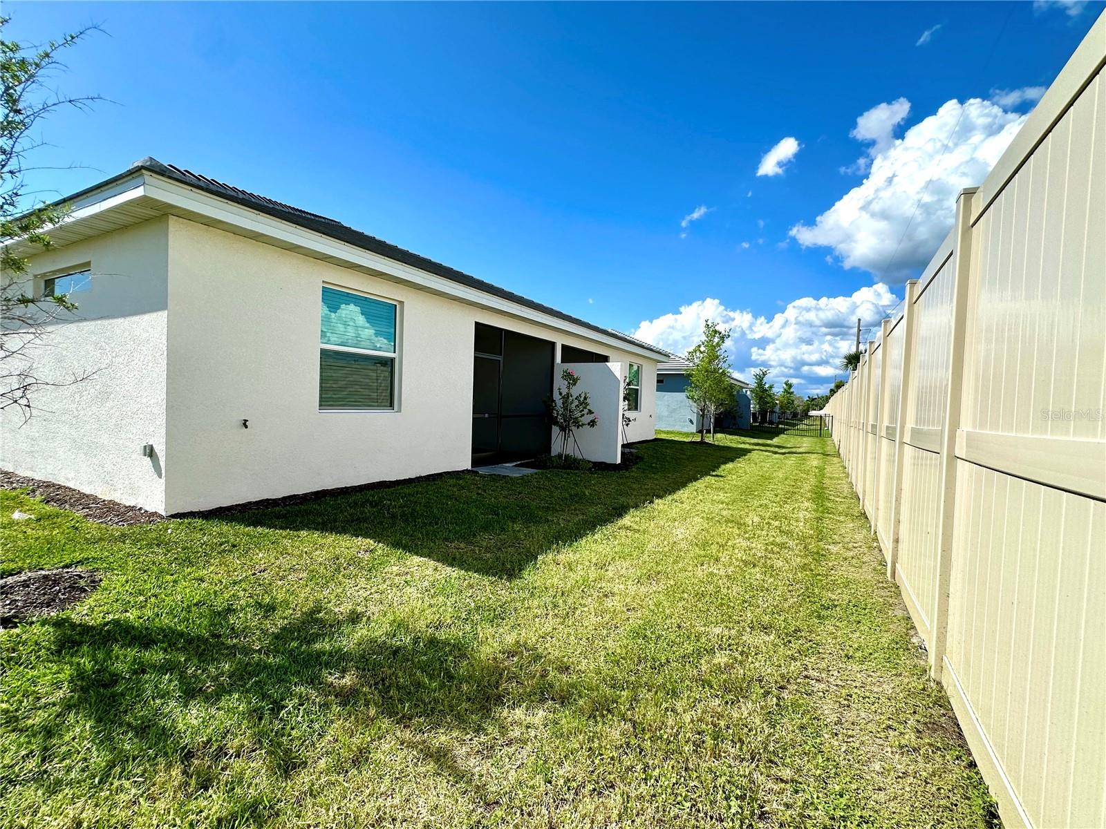 Image 25 of 40 For 8225 Shore Lake Drive