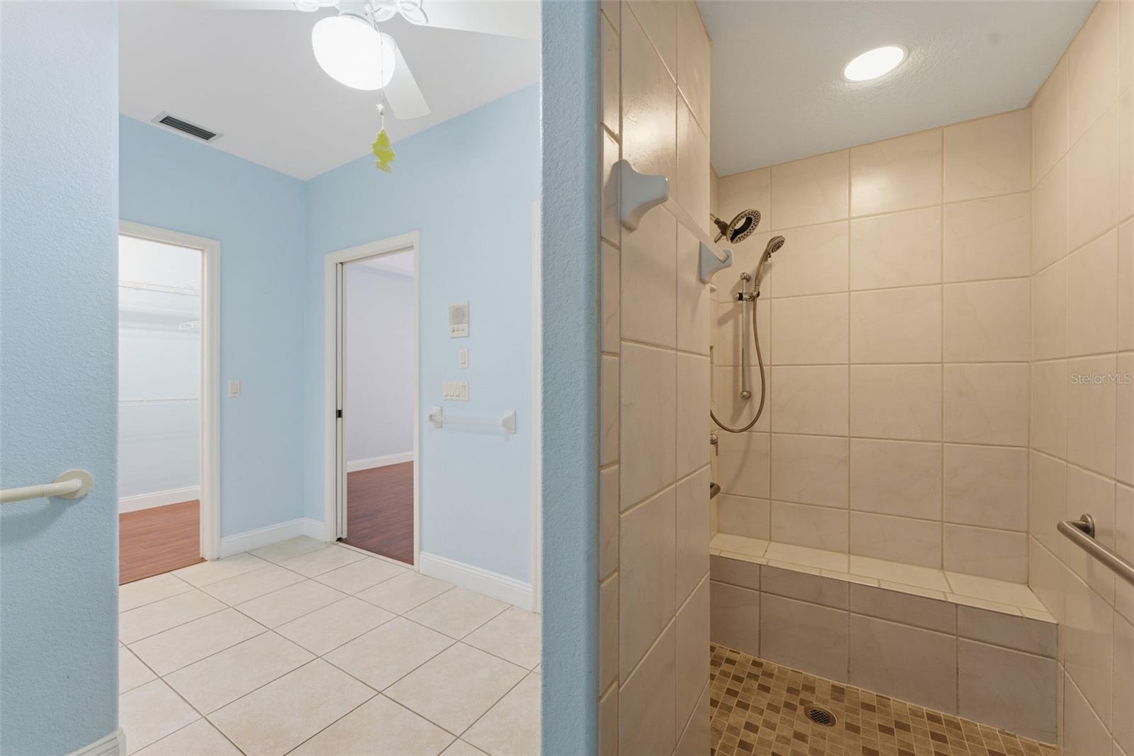 Image 13 of 25 For 1489 Newton Street