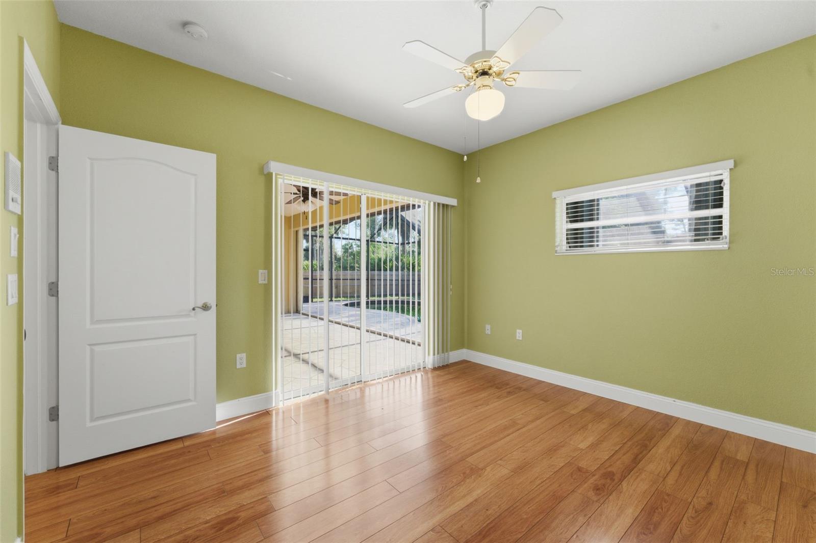 Image 17 of 25 For 1489 Newton Street