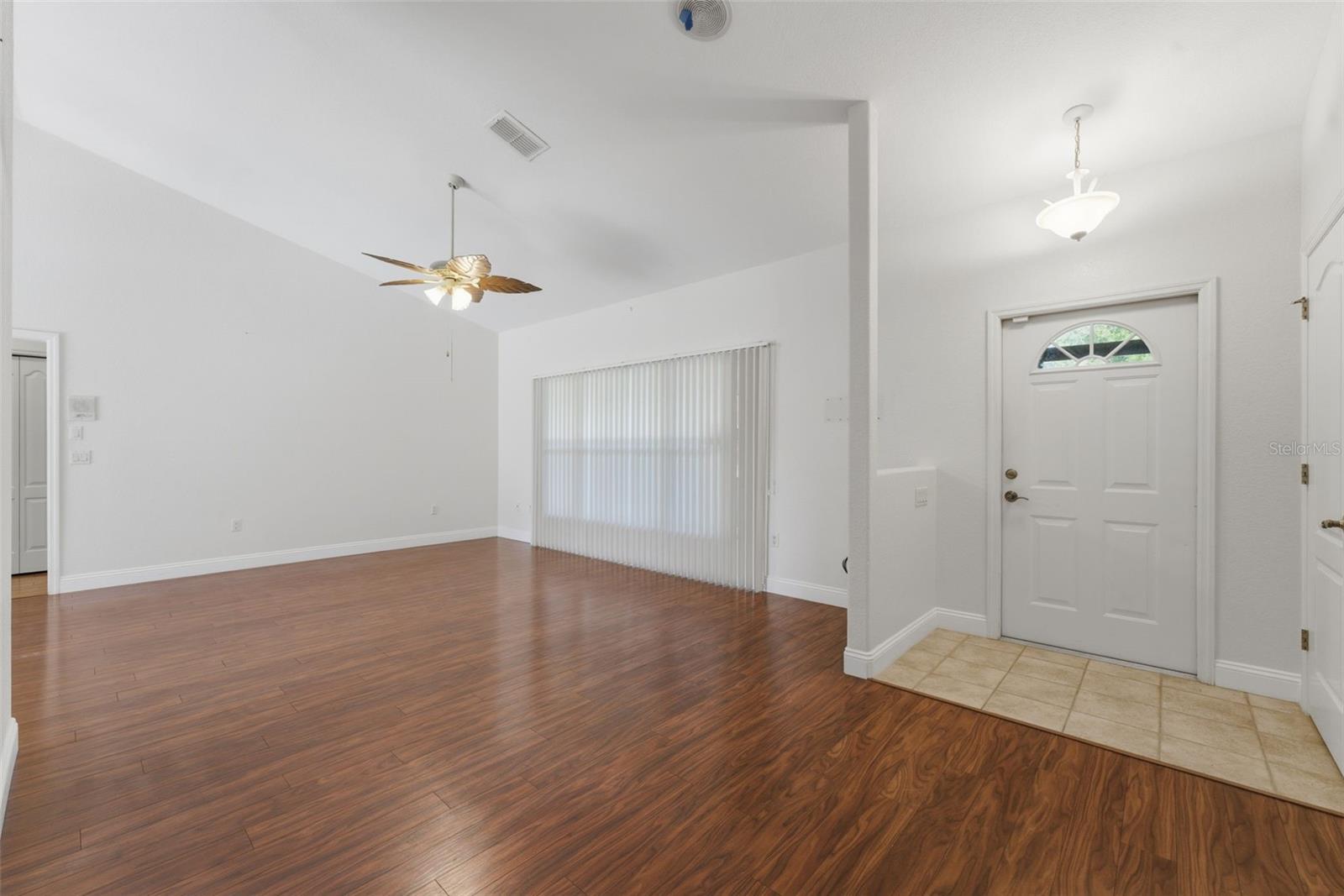 Image 3 of 25 For 1489 Newton Street