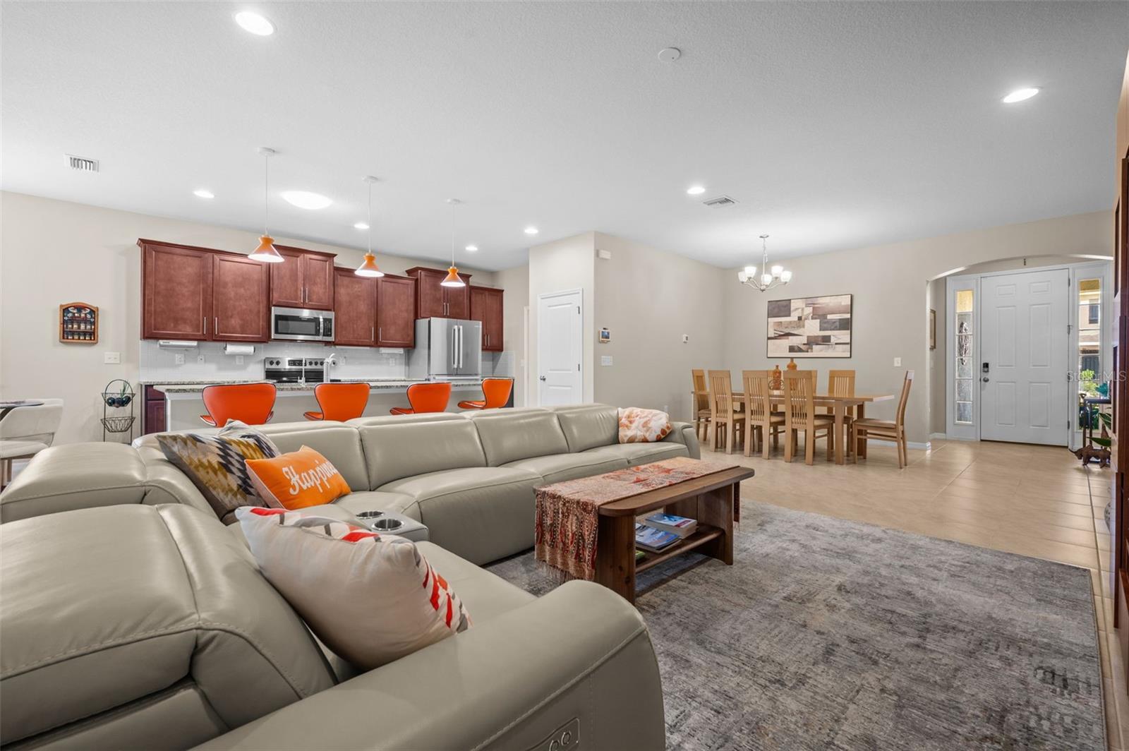 Image 12 of 39 For 2280 Midnight Pearl Drive