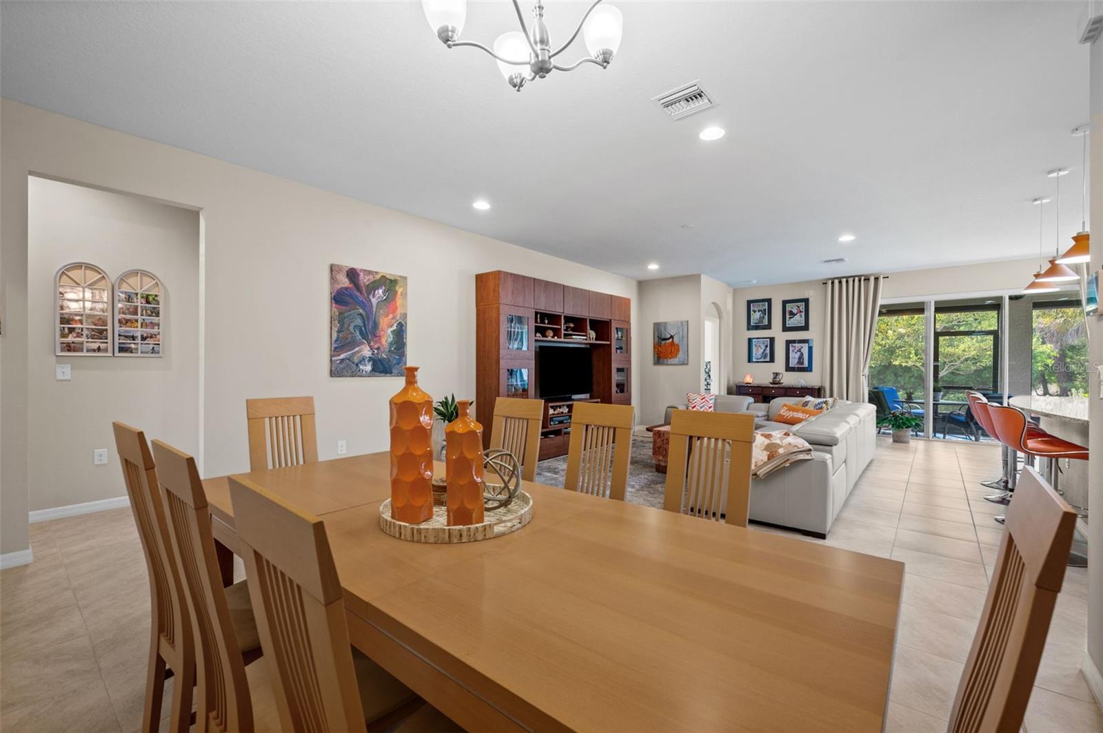 Image 9 of 39 For 2280 Midnight Pearl Drive