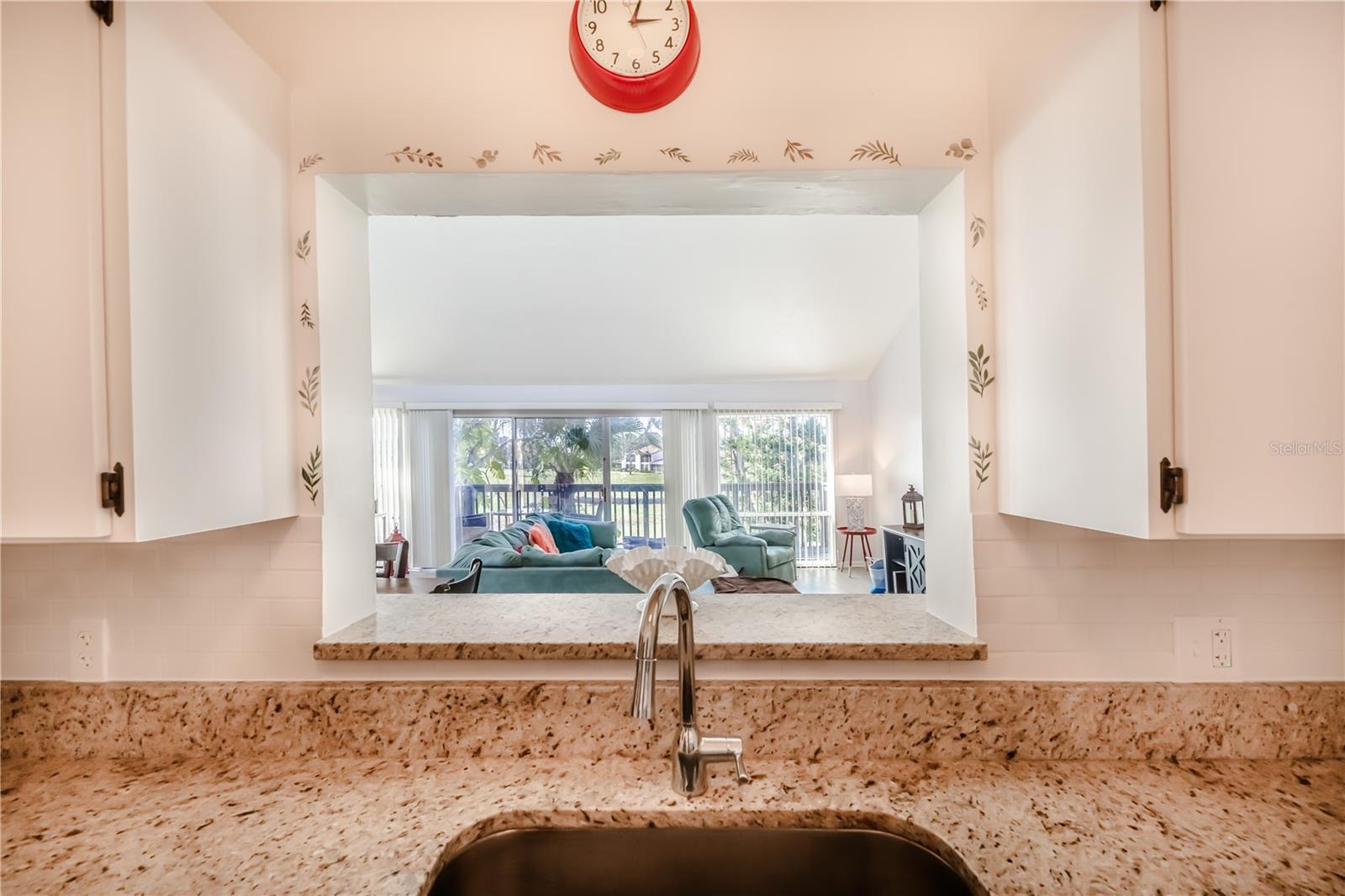 Image 11 of 30 For 722 White Pine Tree Road 82