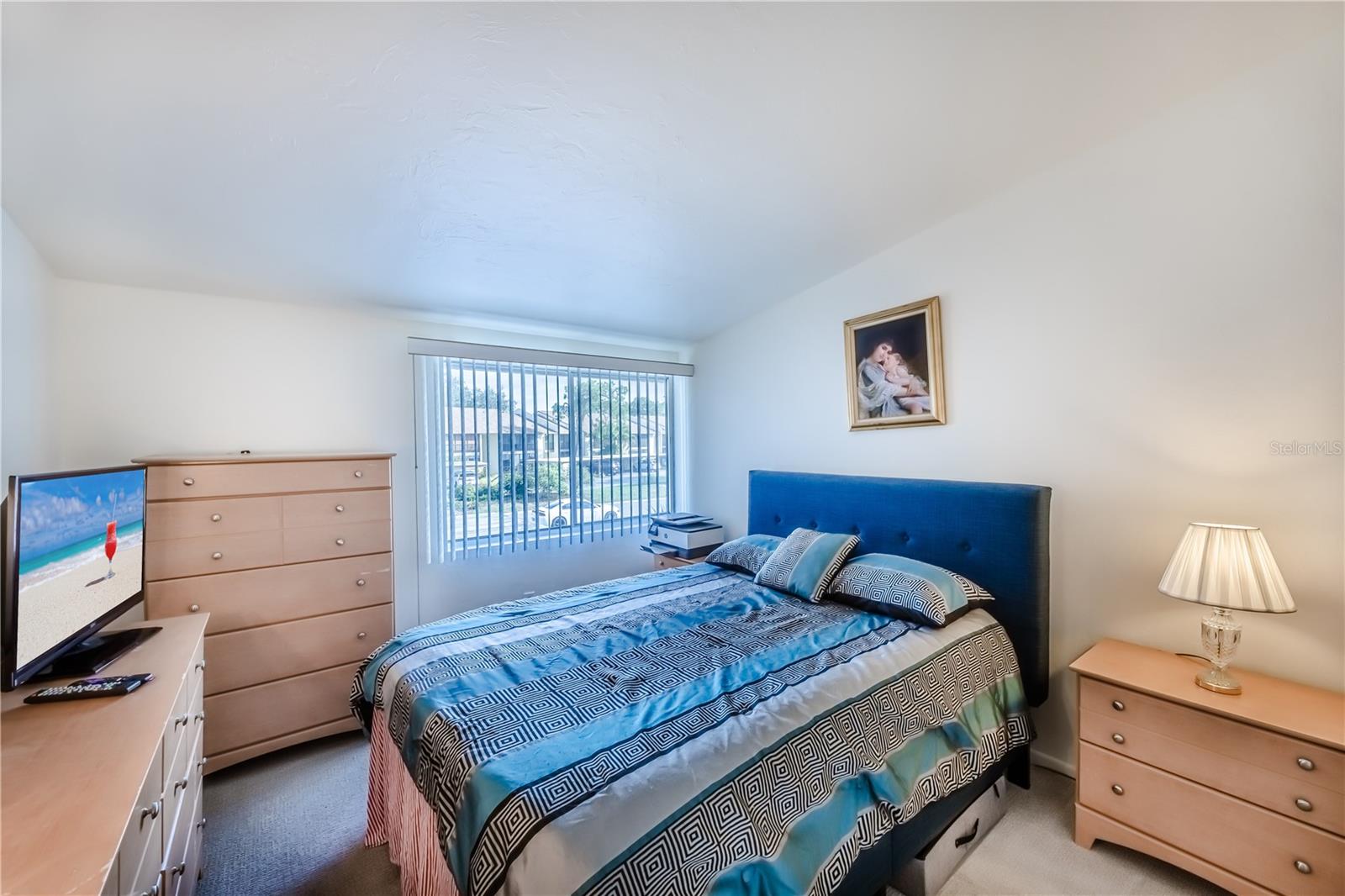 Image 18 of 30 For 722 White Pine Tree Road 82