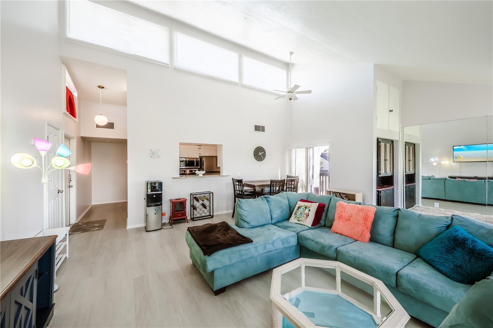 Image 5 of 30 For 722 White Pine Tree Road 82