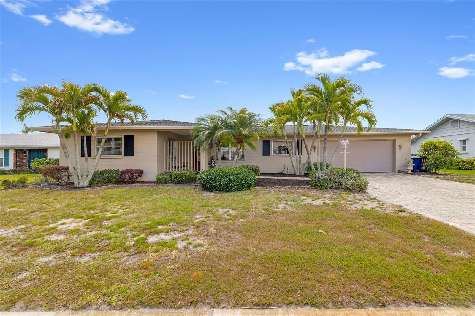 Details for 3136 Gulf Gate Drive, SARASOTA, FL 34231