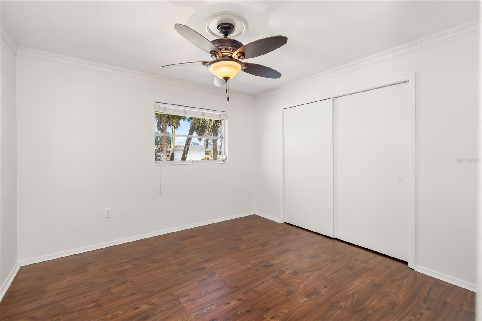 Image 16 of 43 For 3136 Gulf Gate Drive