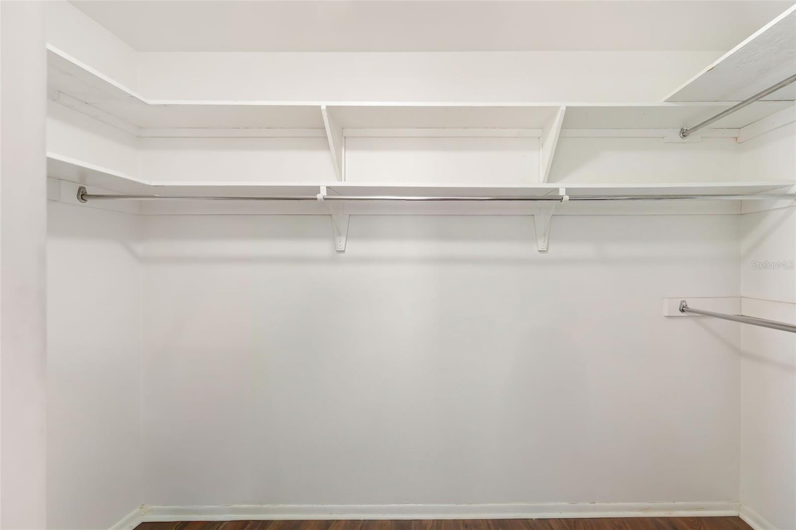 Image 24 of 43 For 3136 Gulf Gate Drive