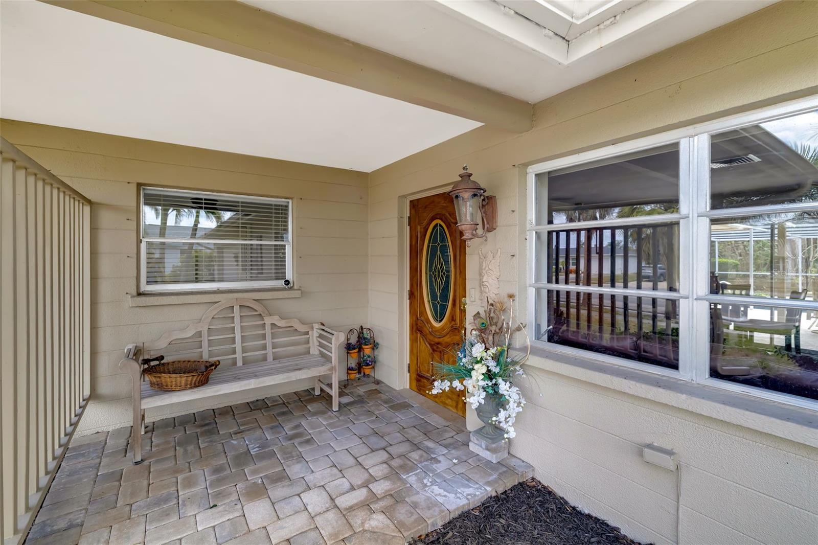 Image 4 of 43 For 3136 Gulf Gate Drive