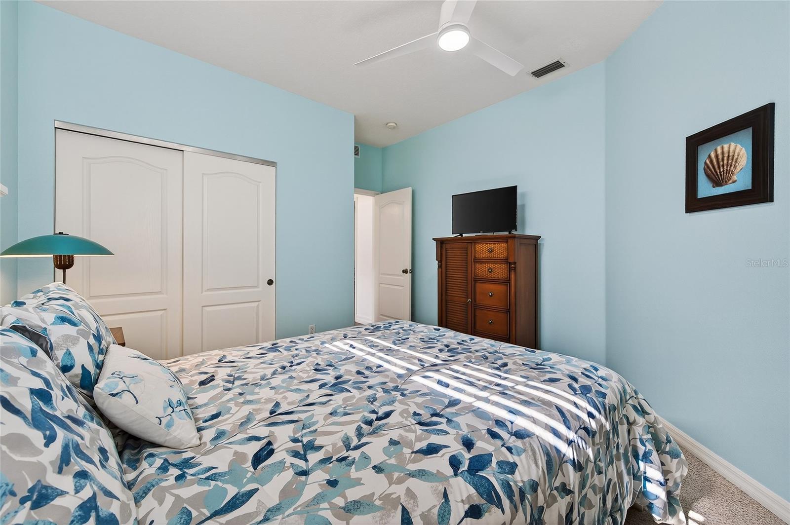 Image 33 of 54 For 903 Tartan Drive 26