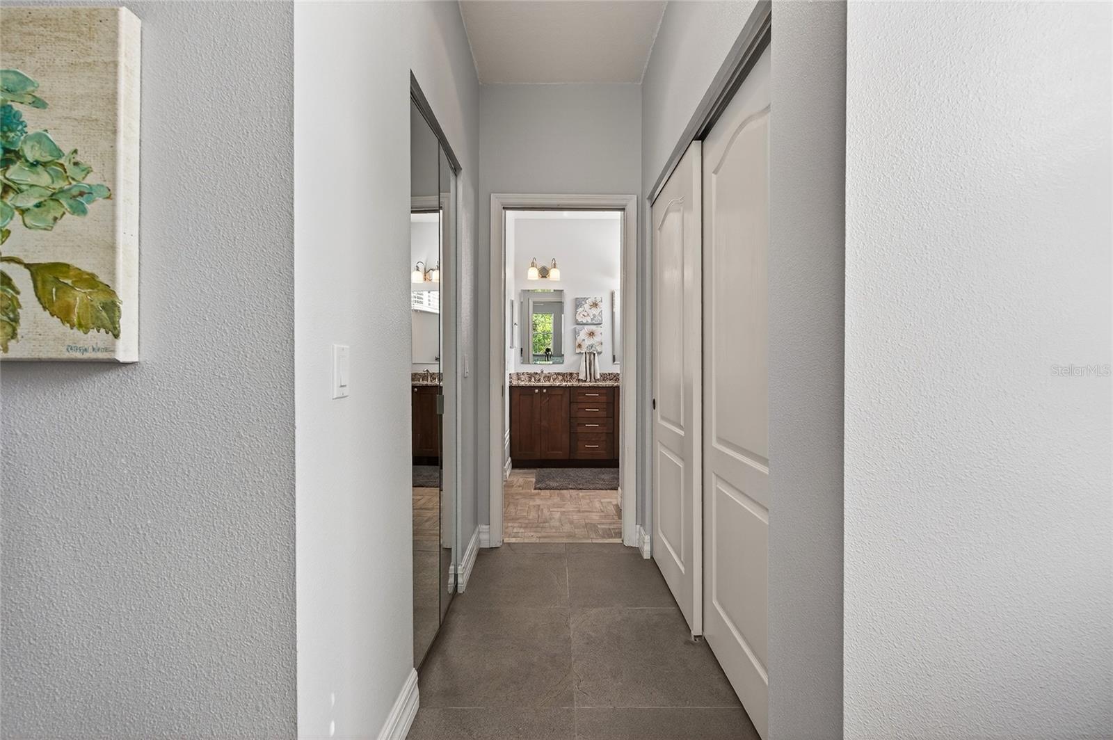 Image 42 of 54 For 903 Tartan Drive 26