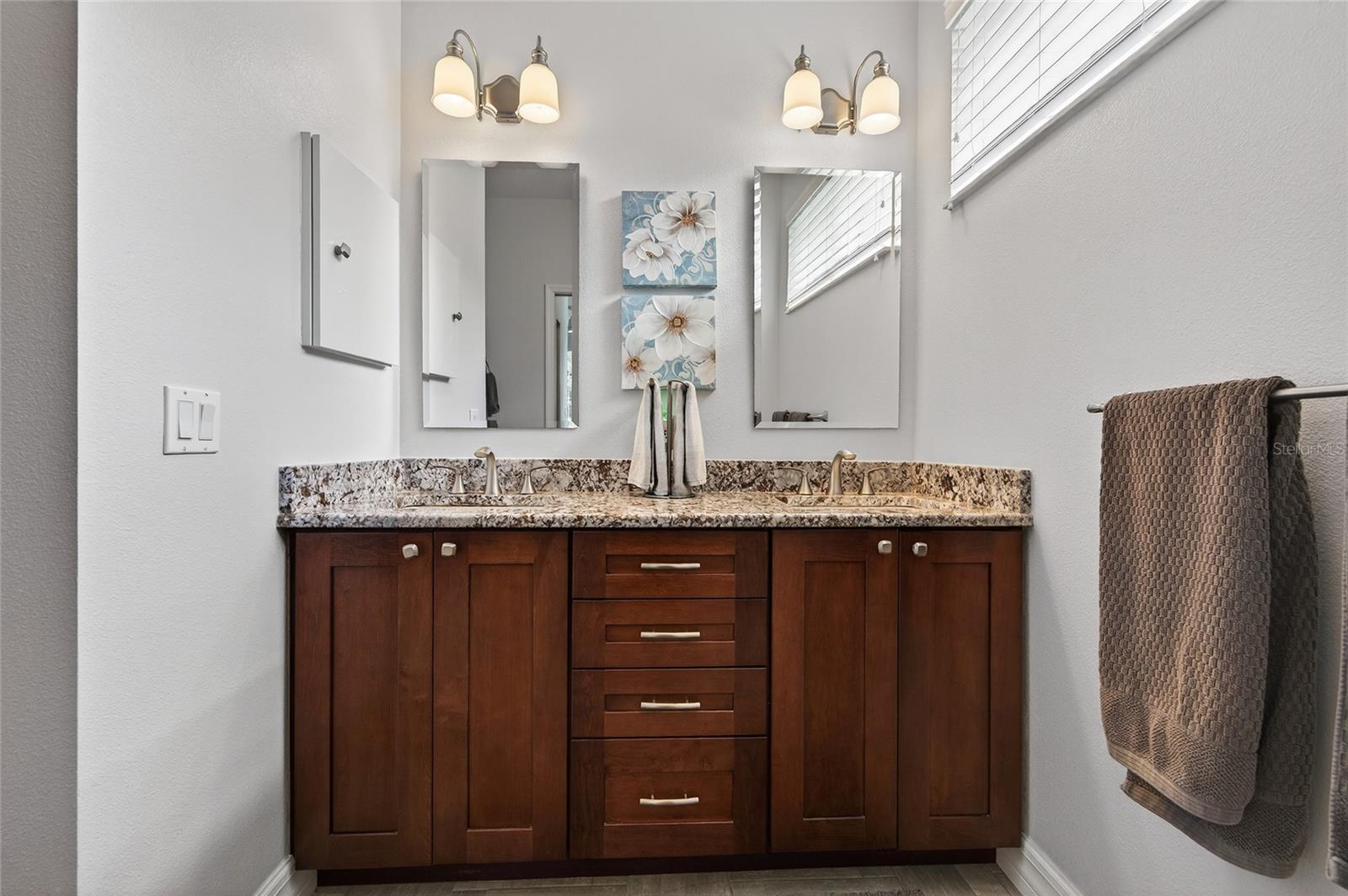 Image 46 of 54 For 903 Tartan Drive 26