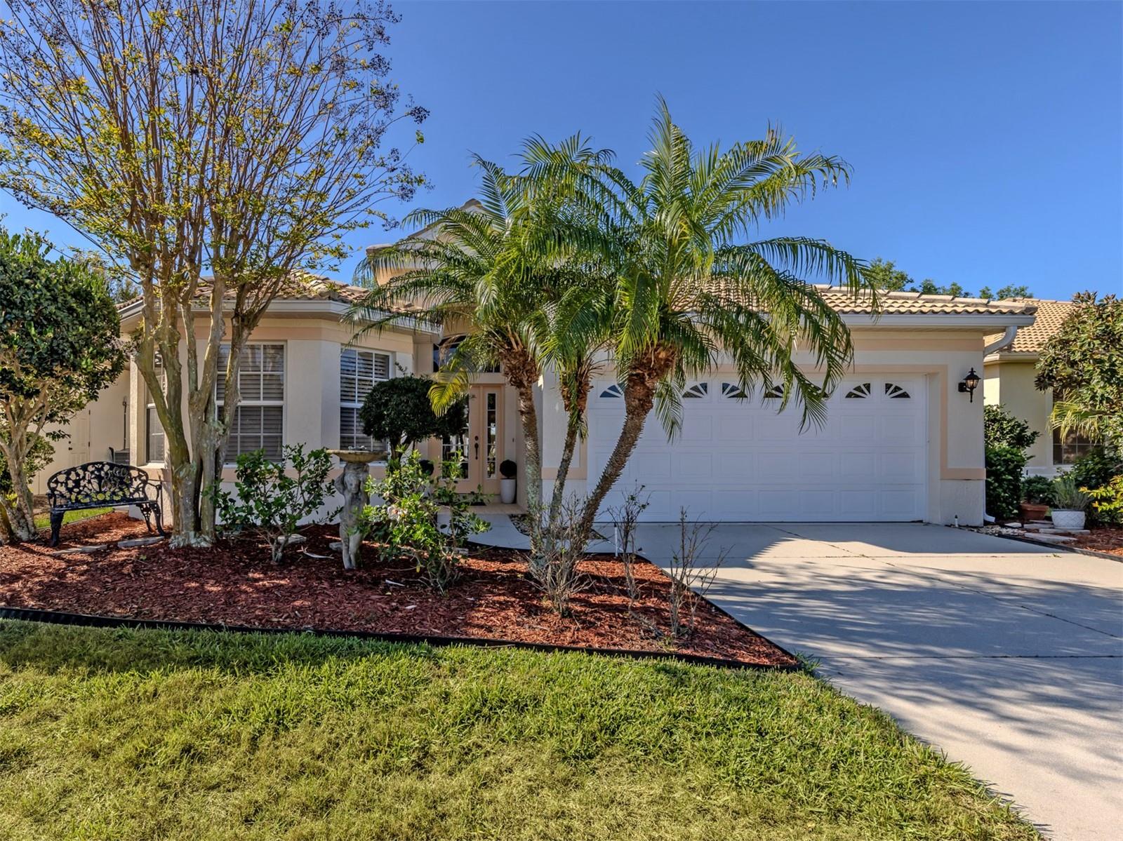Details for 404 Pinewood Lake Drive, VENICE, FL 34285