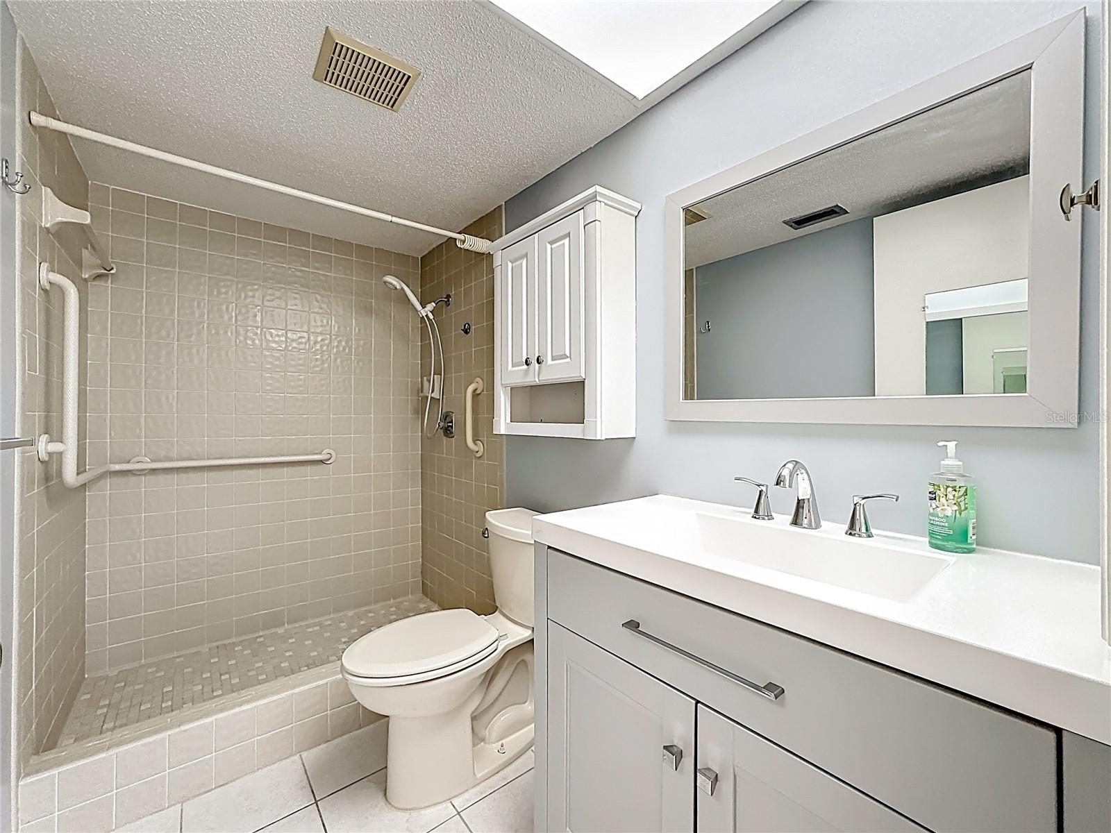 Image 30 of 50 For 760 Village Circle 109