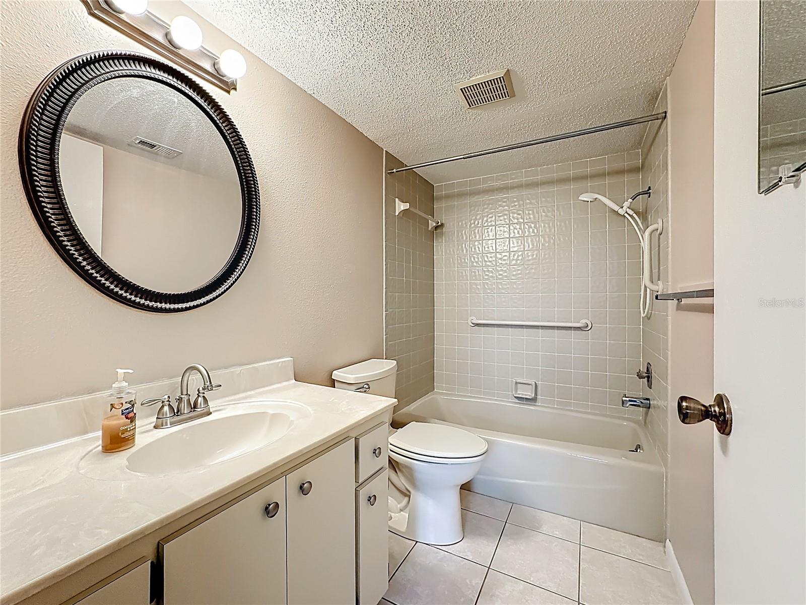 Image 42 of 50 For 760 Village Circle 109