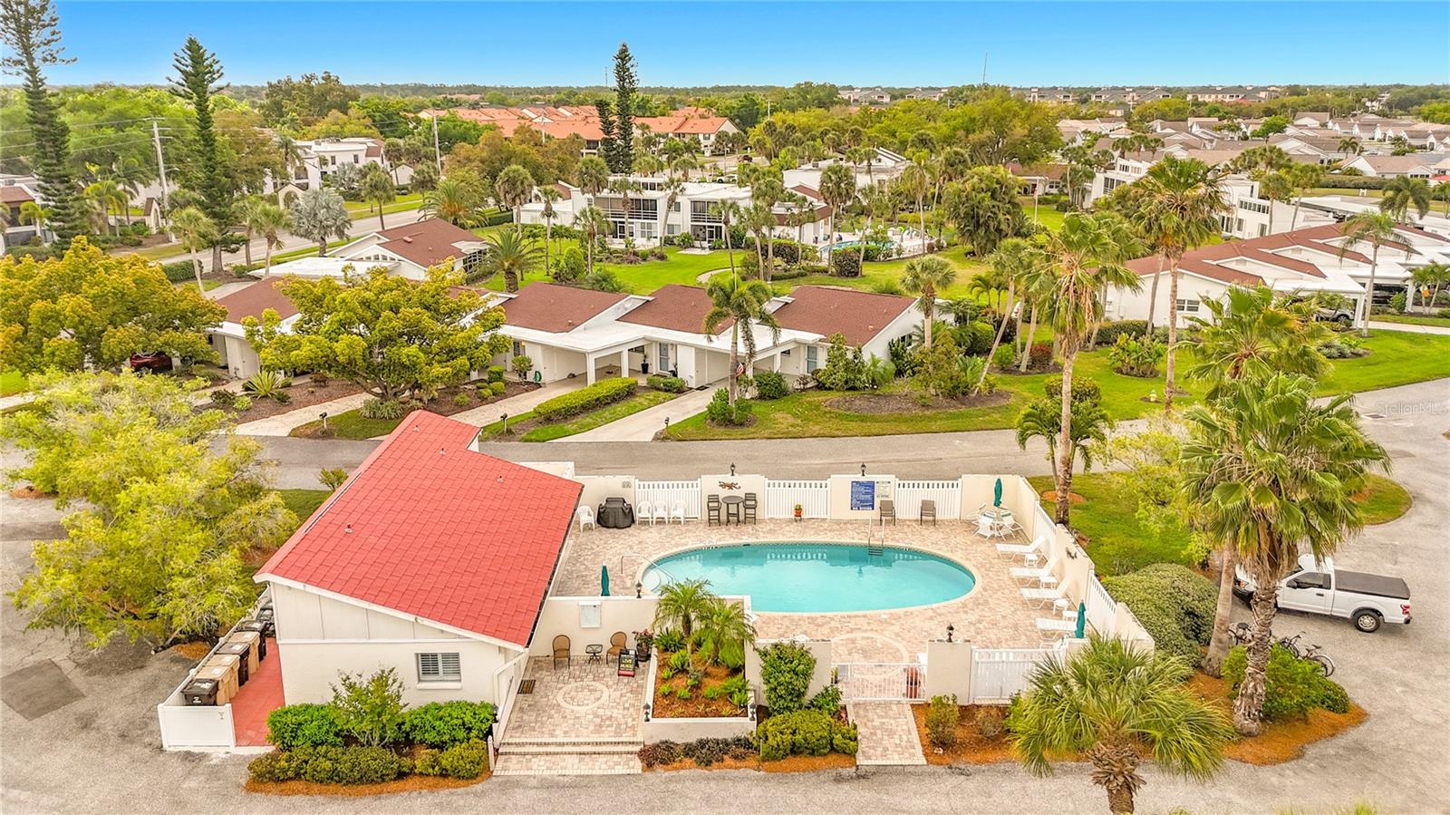 Image 49 of 50 For 760 Village Circle 109