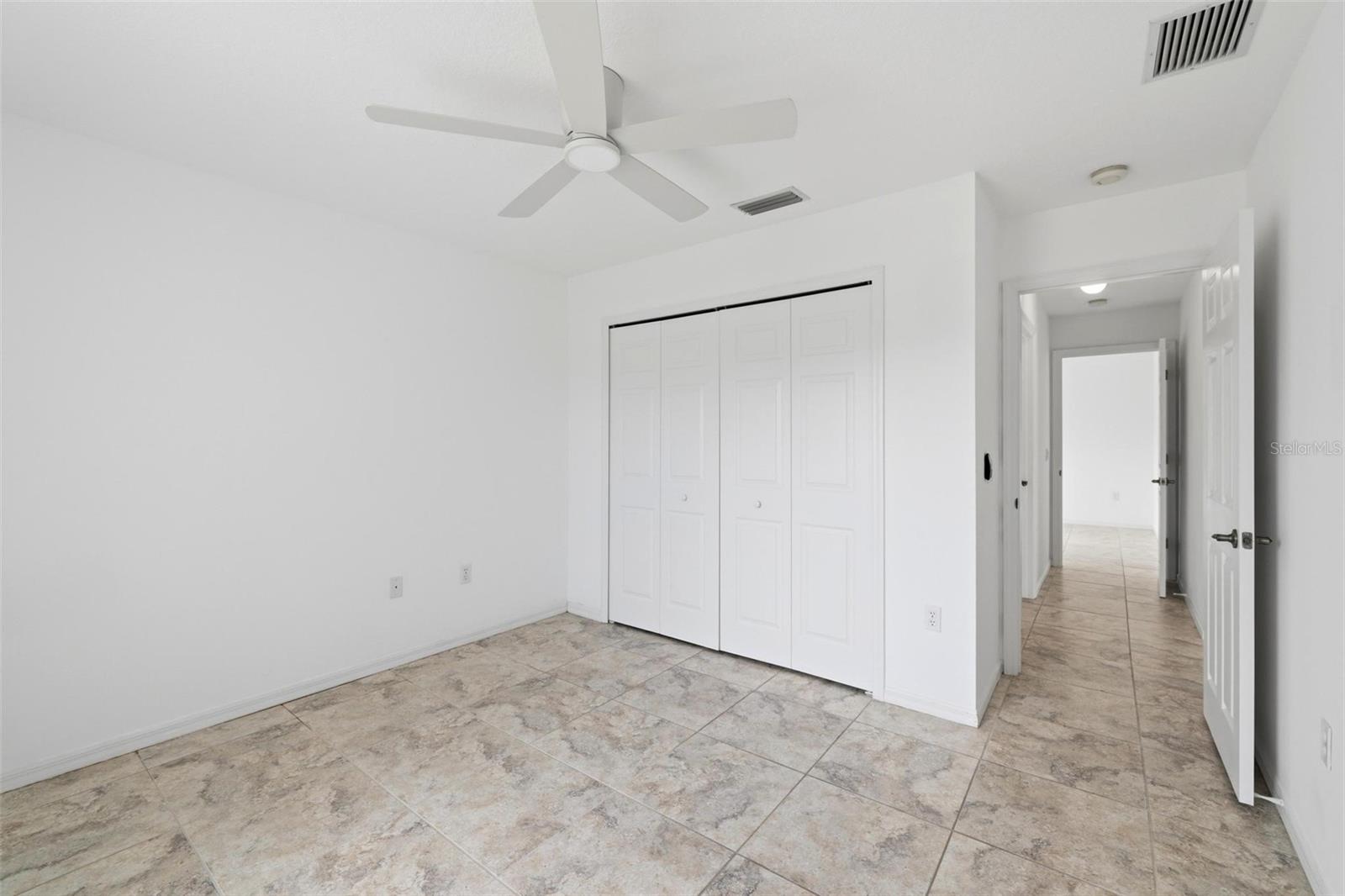 Image 36 of 56 For 605 Rotonda Cir