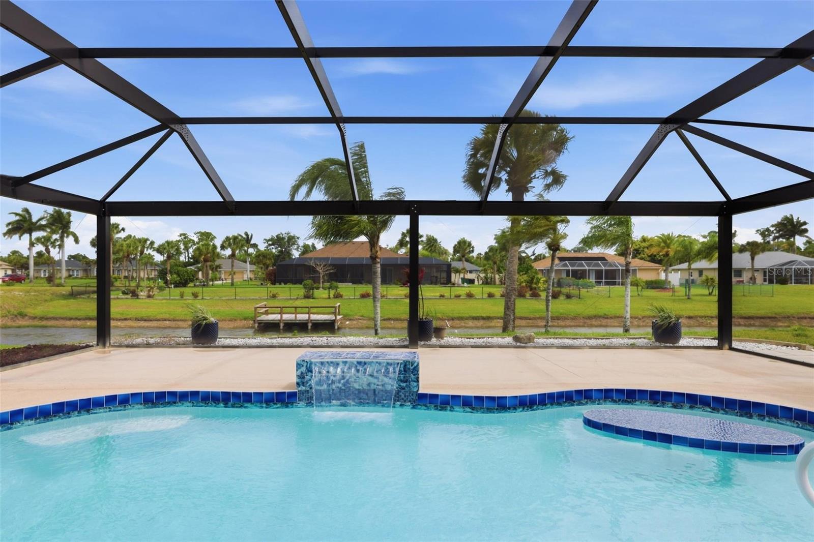 Image 9 of 56 For 605 Rotonda Cir