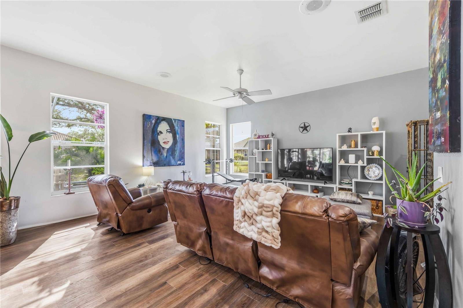 Image 12 of 30 For 1223 Whitney Drive