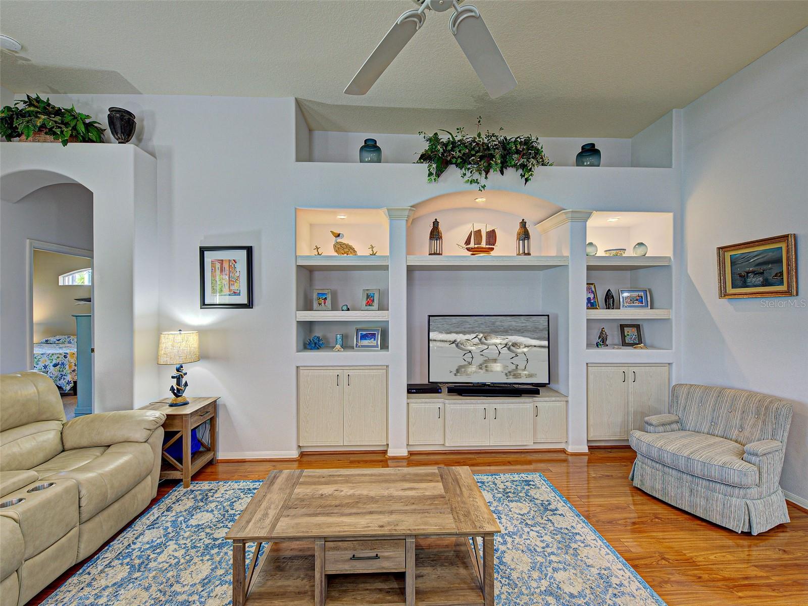 Image 16 of 73 For 754 Back Nine Drive