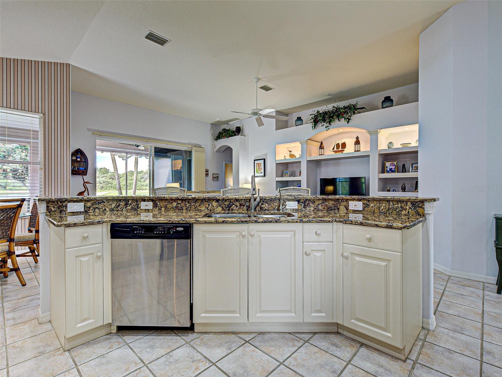 Image 20 of 73 For 754 Back Nine Drive