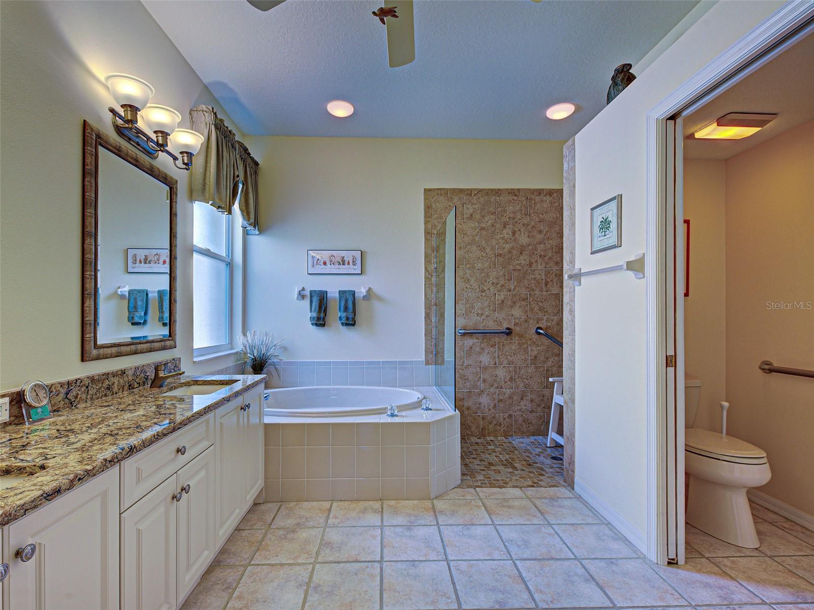 Image 40 of 73 For 754 Back Nine Drive