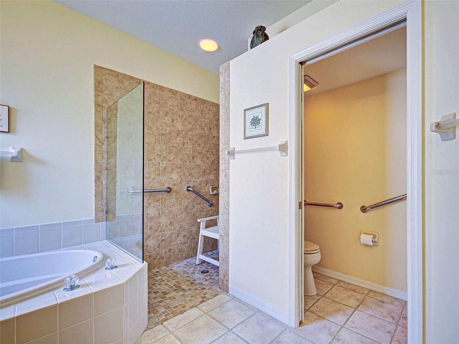 Image 42 of 73 For 754 Back Nine Drive