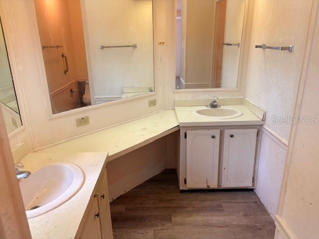 Image 17 of 23 For 6767 San Casa Drive 35