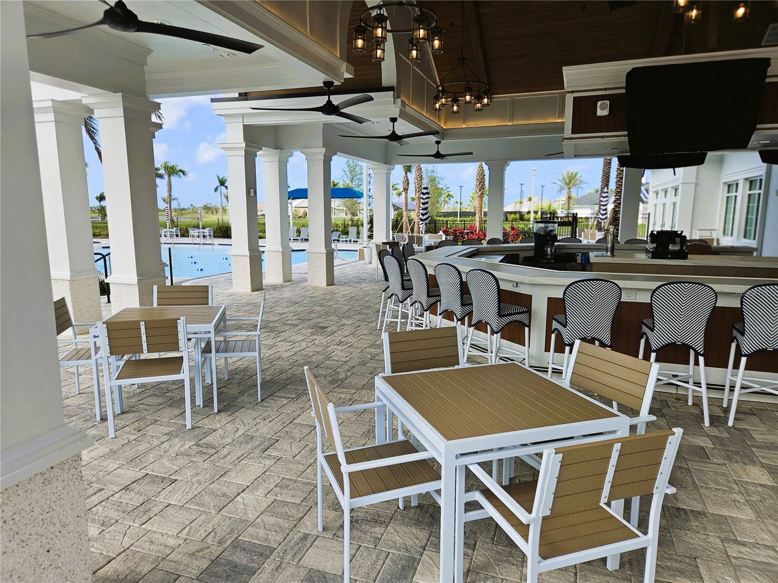 Image 34 of 40 For 17712 Broadleaf Loop