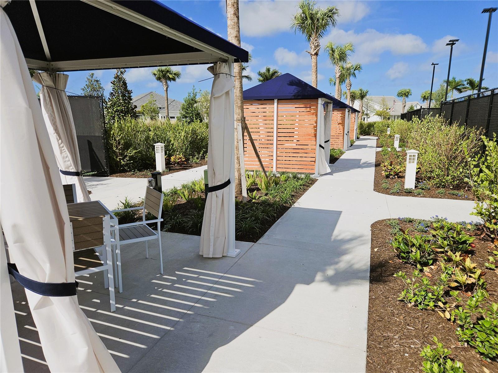 Image 37 of 40 For 17712 Broadleaf Loop