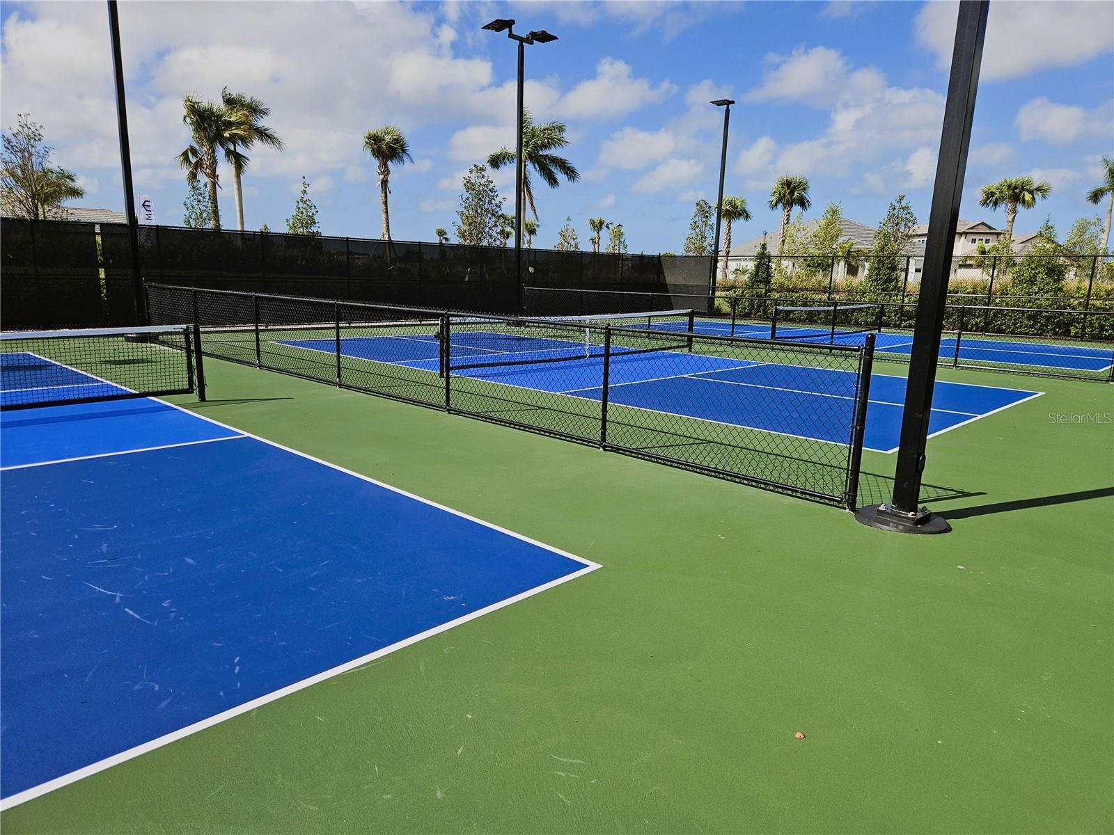 Image 40 of 40 For 17712 Broadleaf Loop