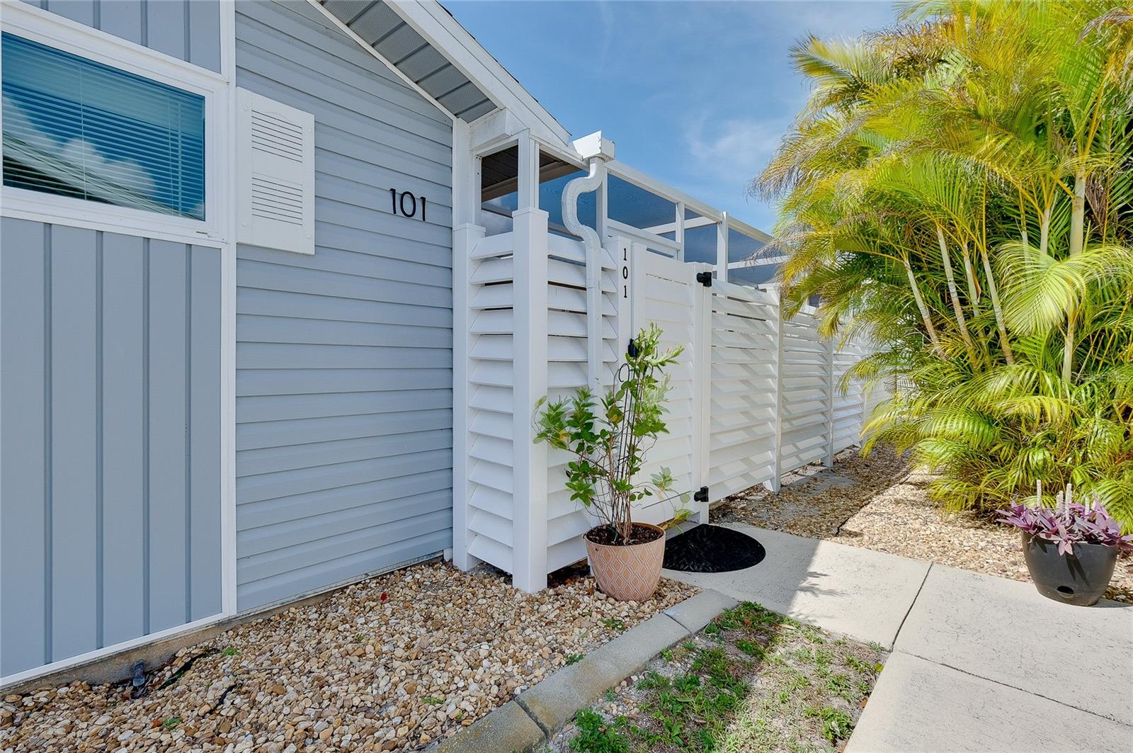 Image 32 of 45 For 3300 Loveland Boulevard 101