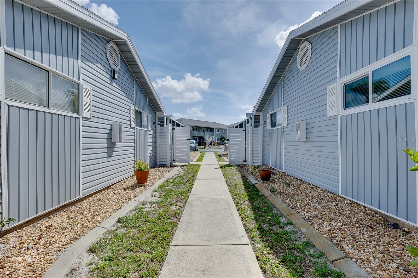 Image 38 of 45 For 3300 Loveland Boulevard 101