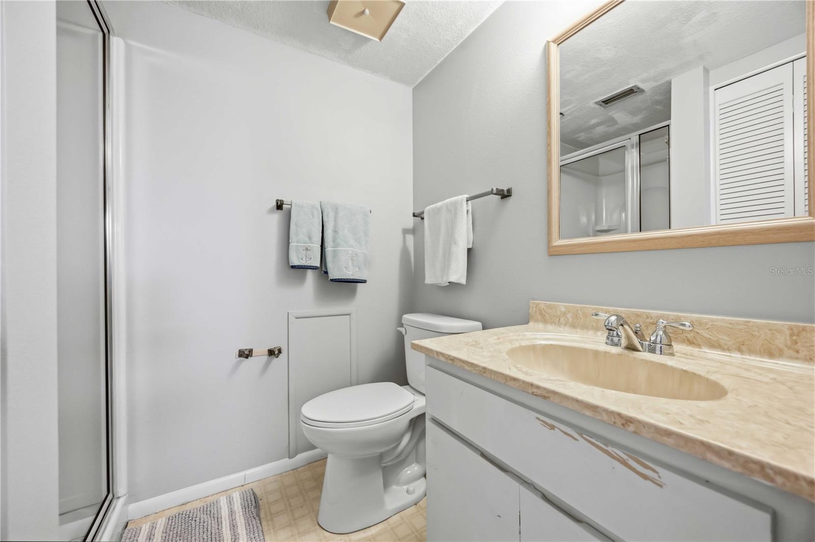 Image 20 of 36 For 104 Capri Isles Boulevard 301