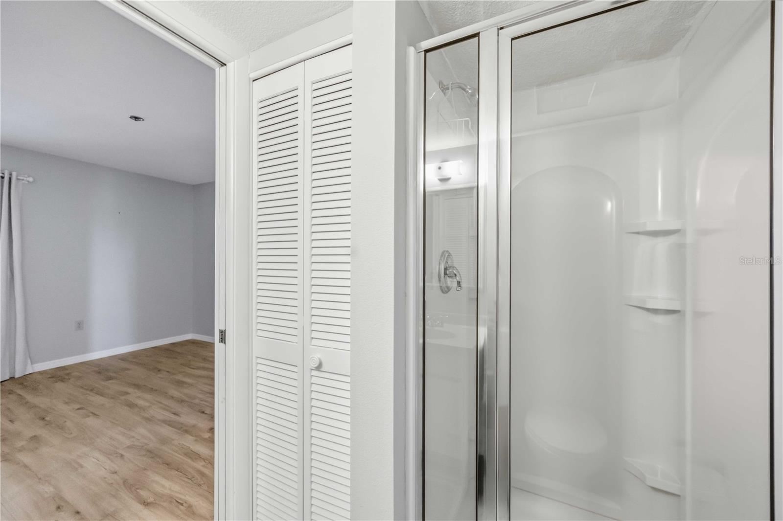 Image 21 of 36 For 104 Capri Isles Boulevard 301