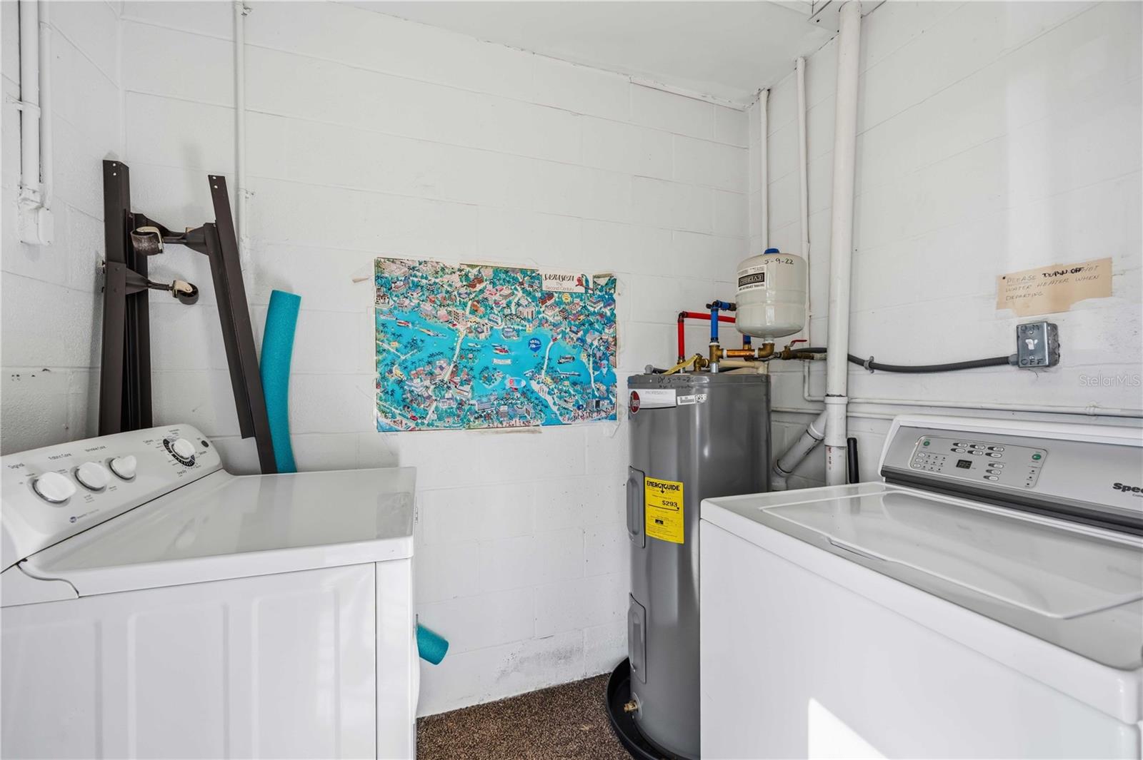 Image 29 of 36 For 104 Capri Isles Boulevard 301