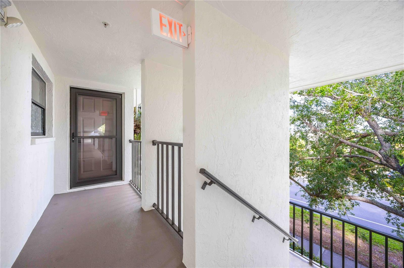 Image 3 of 36 For 104 Capri Isles Boulevard 301