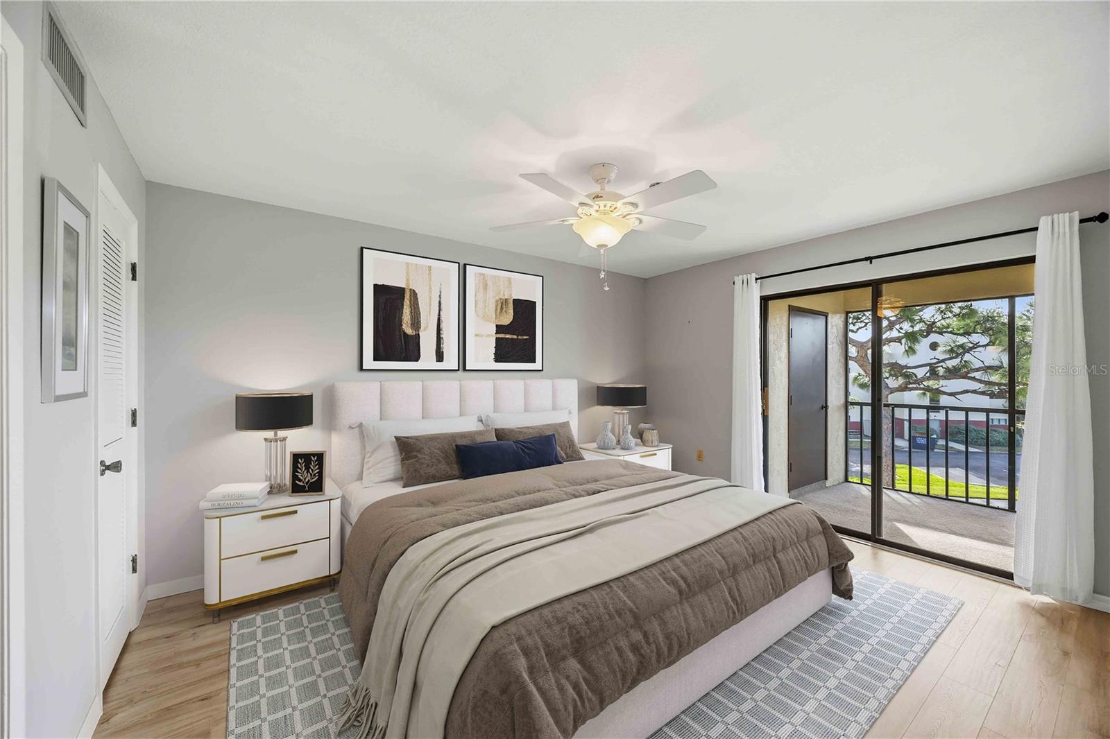 Image 7 of 36 For 104 Capri Isles Boulevard 301