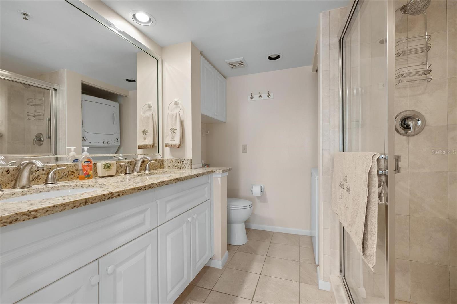 Image 19 of 54 For 918 Wexford Boulevard 918