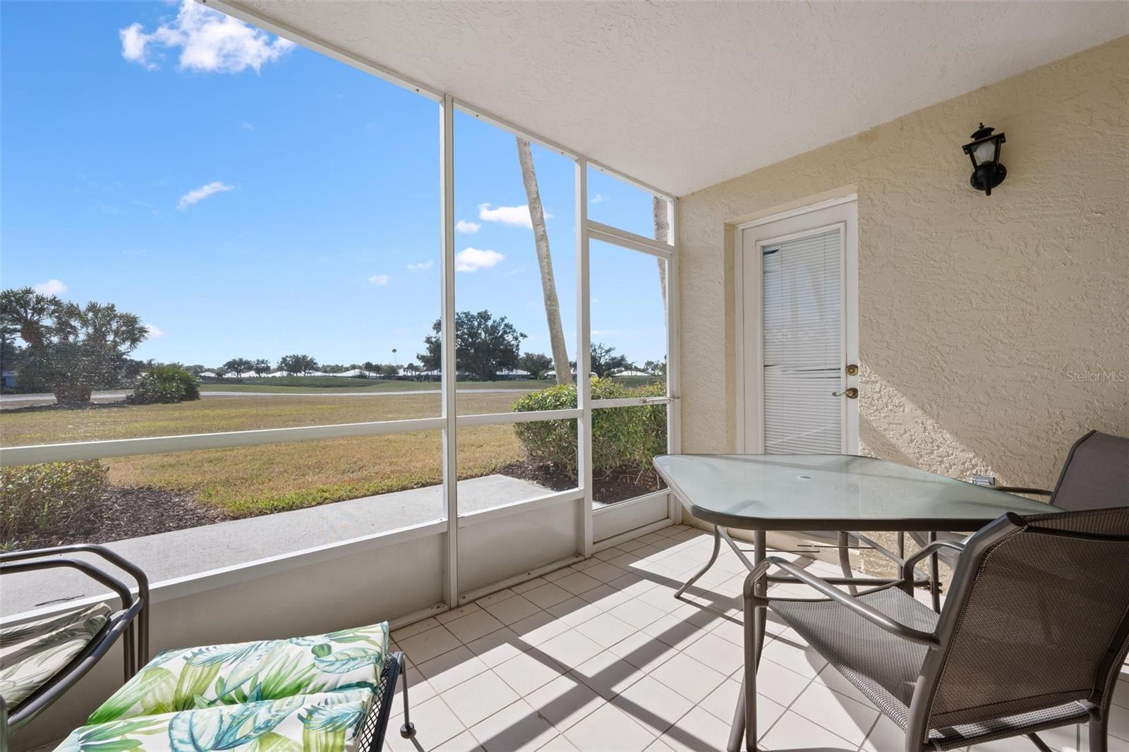 Image 24 of 54 For 918 Wexford Boulevard 918