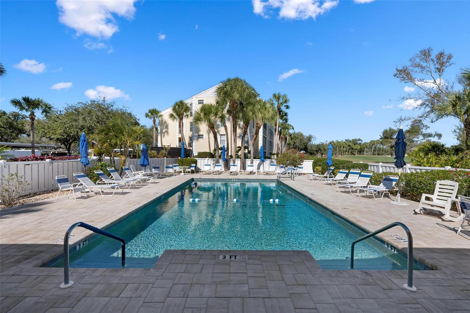 Image 27 of 54 For 918 Wexford Boulevard 918