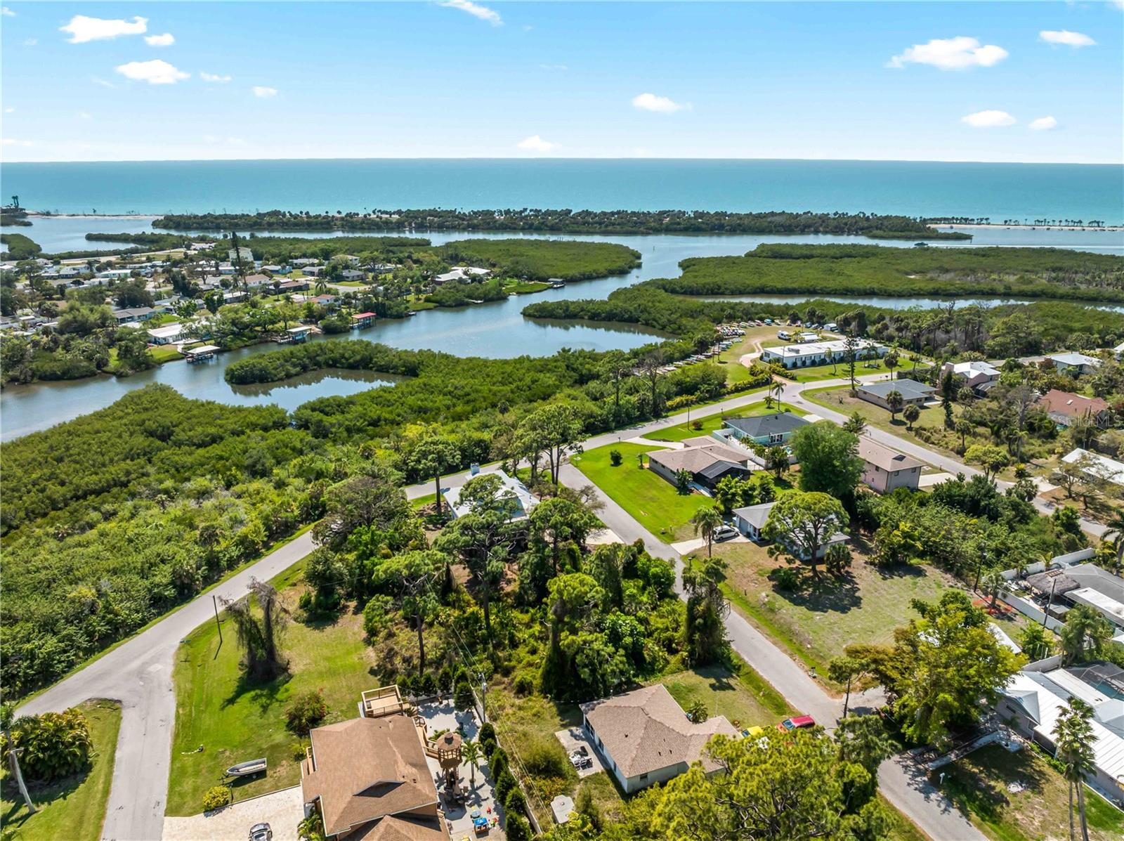 Image 9 of 14 For  Devon Road 