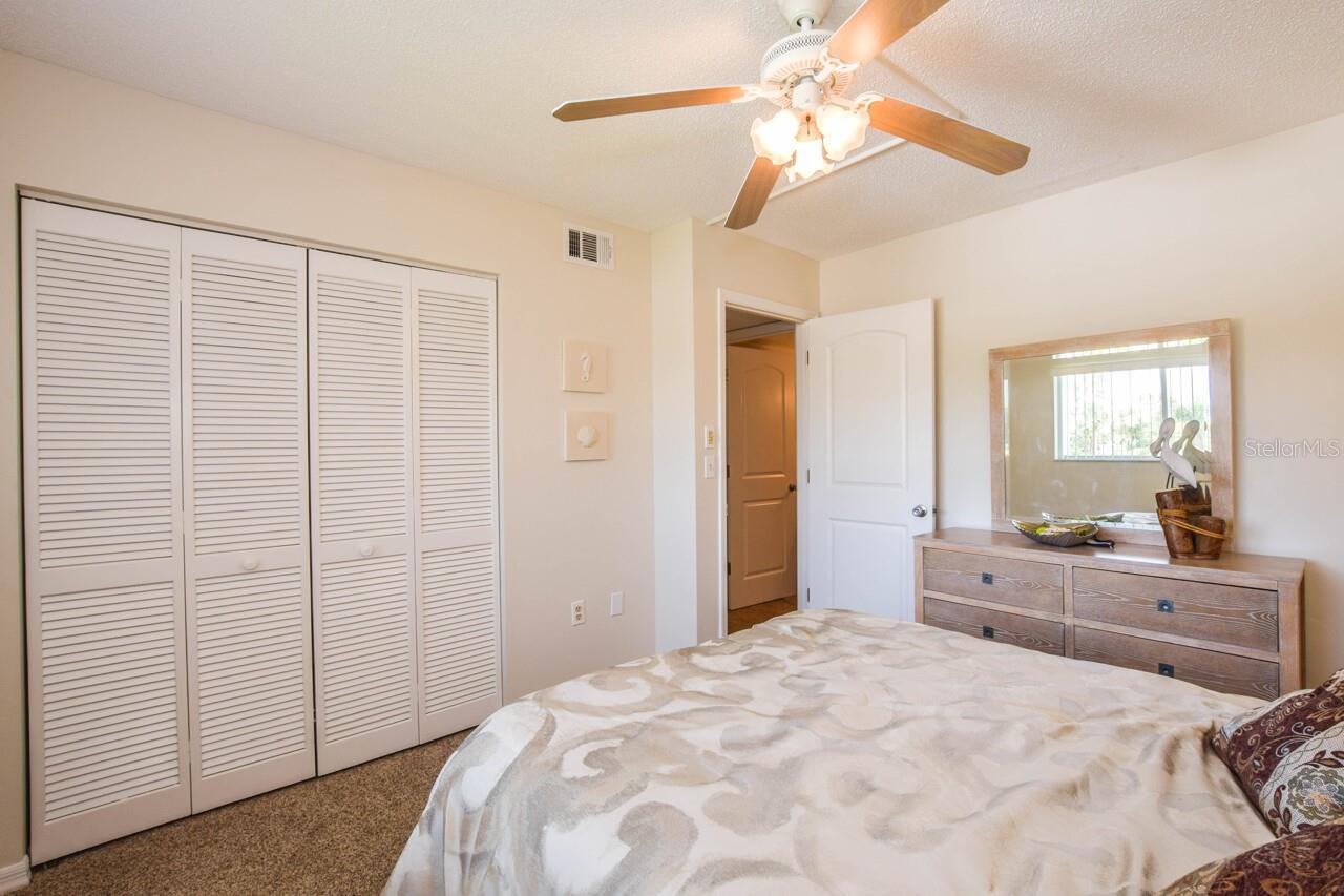 Image 20 of 37 For 408 Cerromar Circle S 236