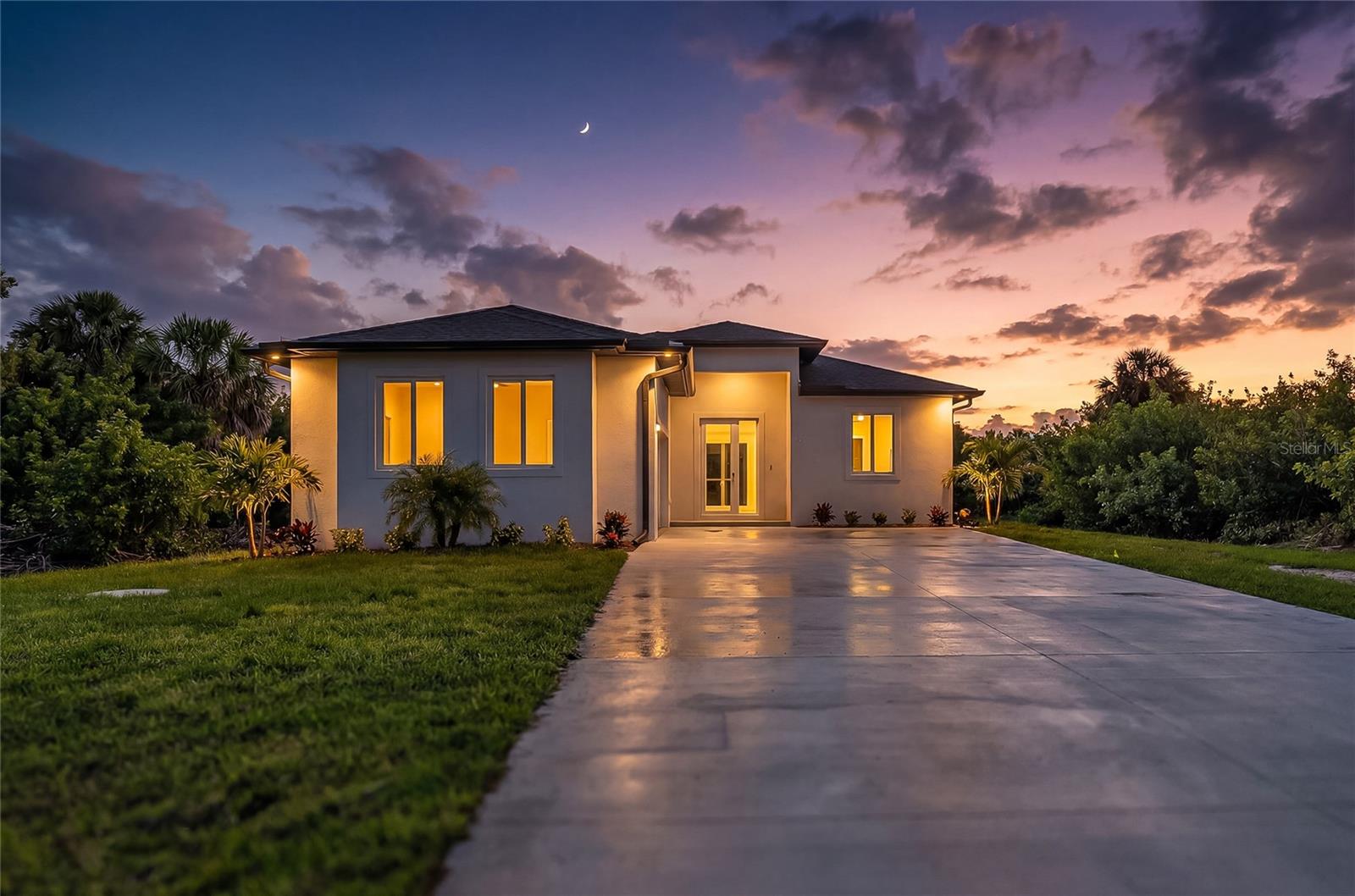 Details for 511 Sweetwater Drive, ROTONDA WEST, FL 33947