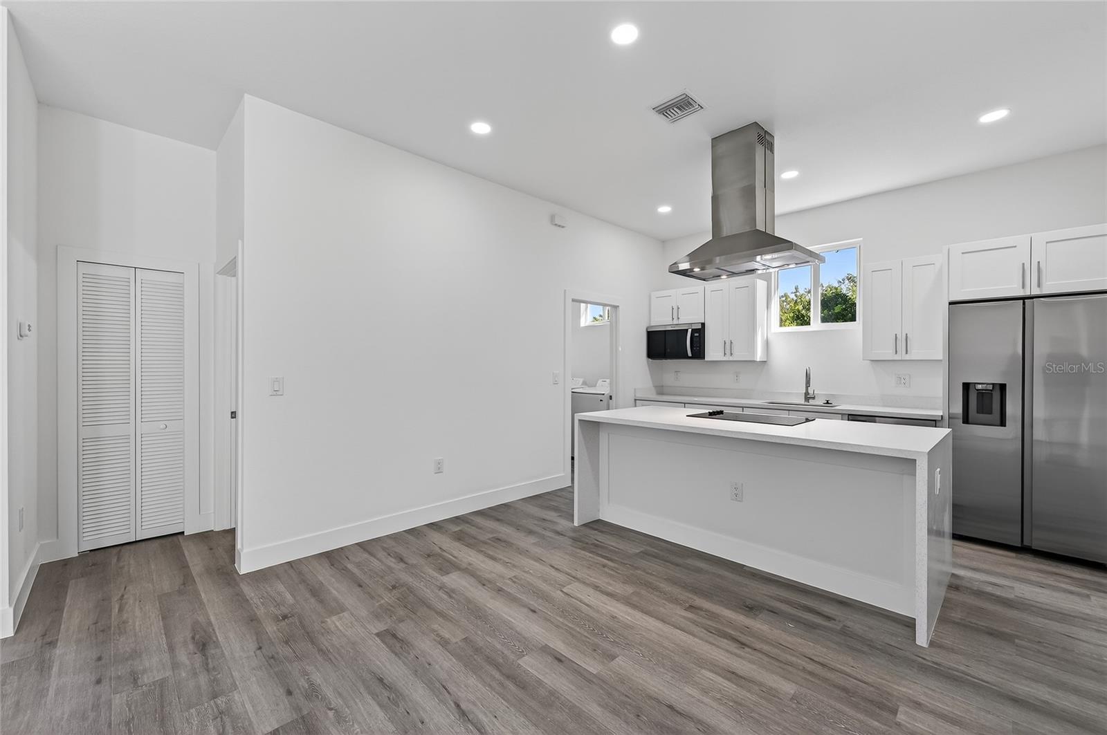 Image 10 of 55 For 511 Sweetwater Drive