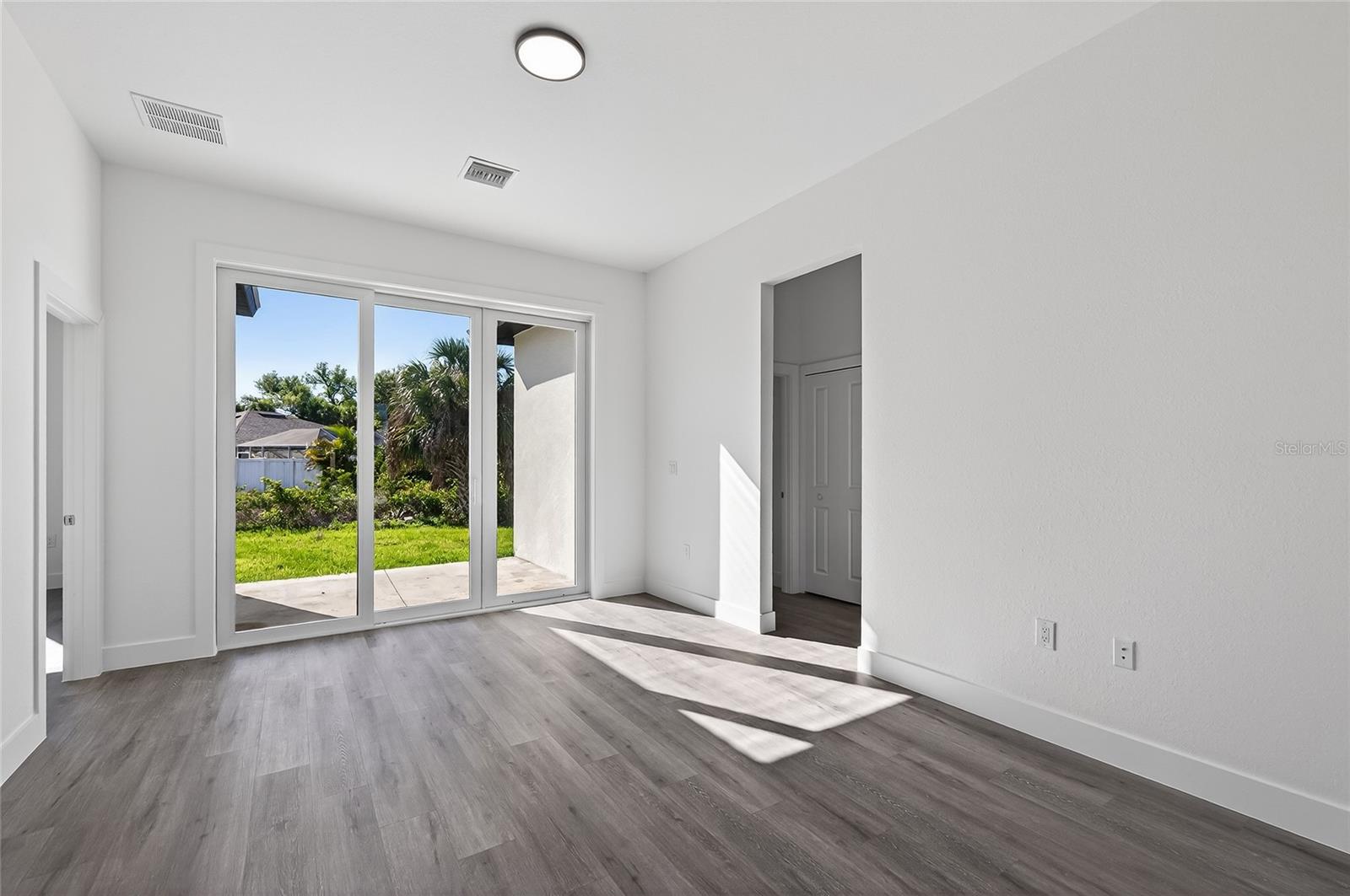 Image 26 of 55 For 511 Sweetwater Drive