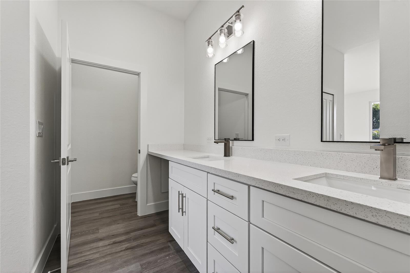 Image 35 of 55 For 511 Sweetwater Drive