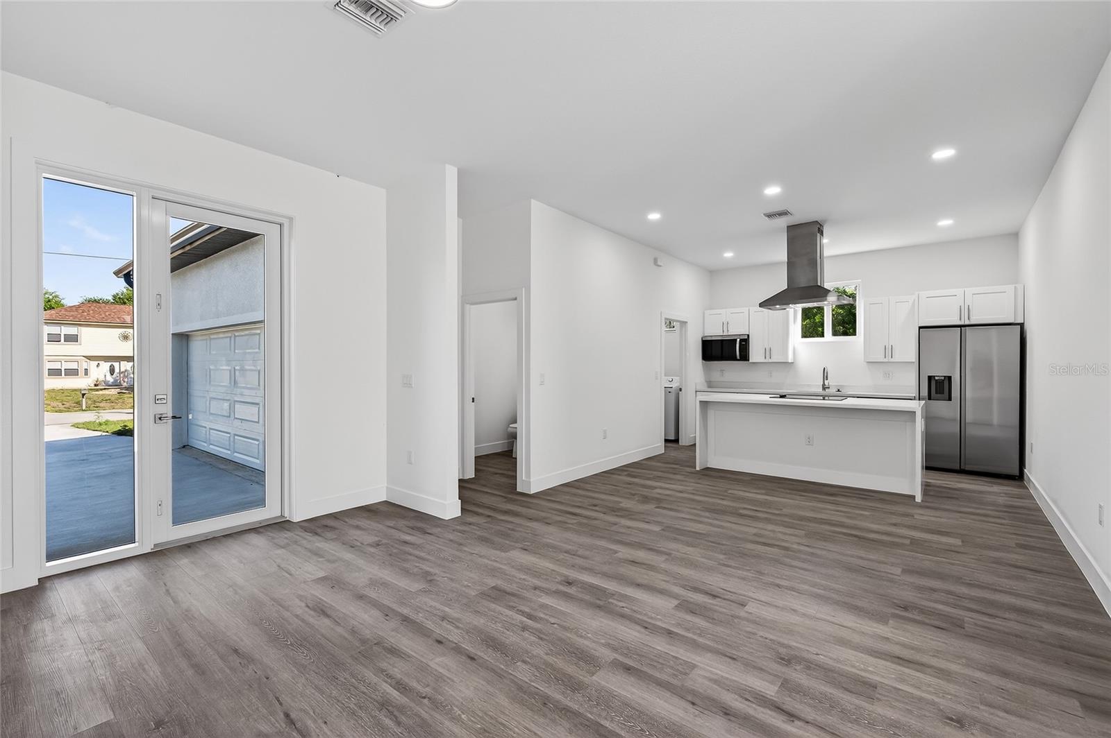 Image 7 of 55 For 511 Sweetwater Drive