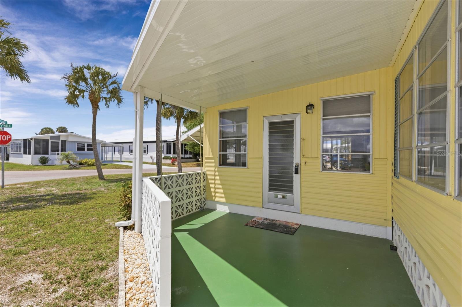 Image 12 of 50 For 802 Turf